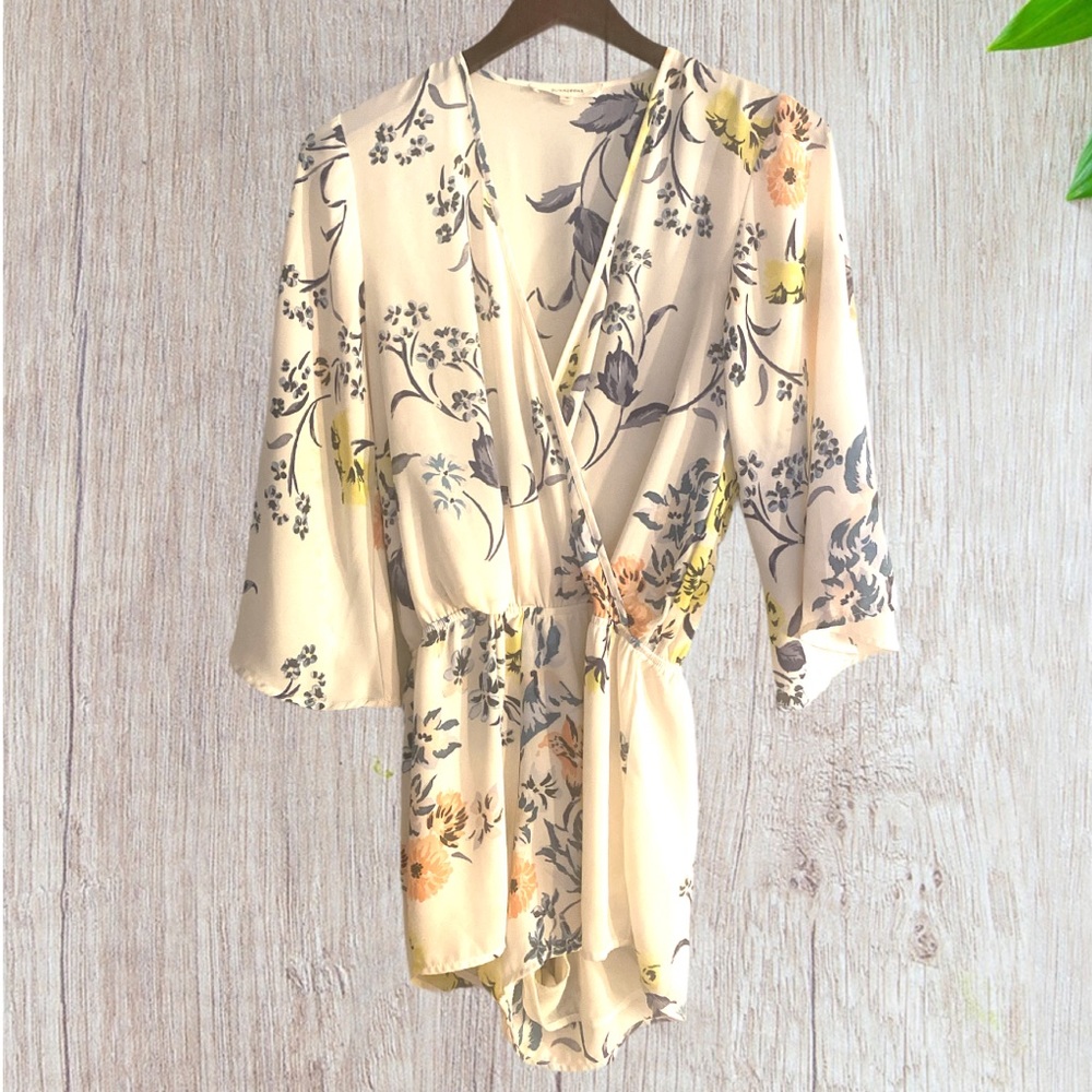 Olivaceous Floral Romper with Bell Sleeves Small